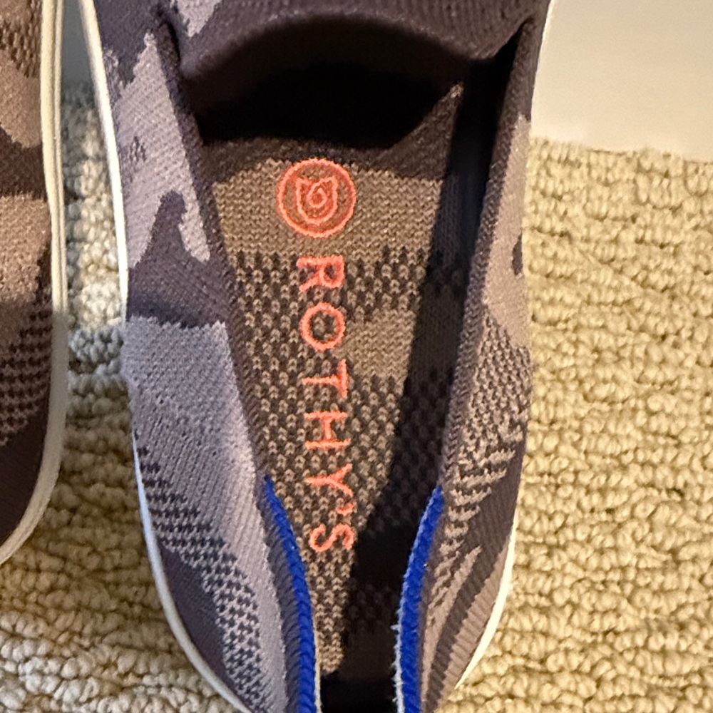 Slip-On Knit Camouflage Sneakers - Brown/Gray - Picture 2 of 3